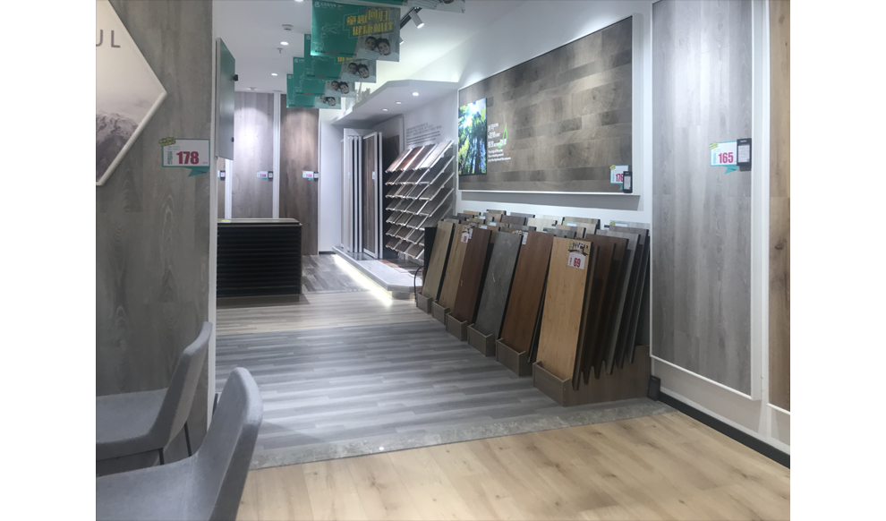 260㎡門(mén)店實(shí)景展示
